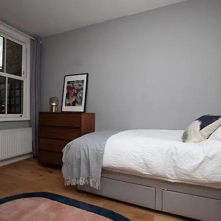 2 Bed Apartment In Sydenham, London Exterior photo