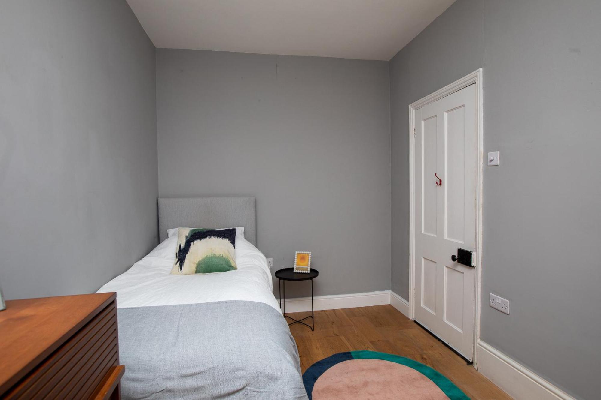 2 Bed In Sydenham, * London