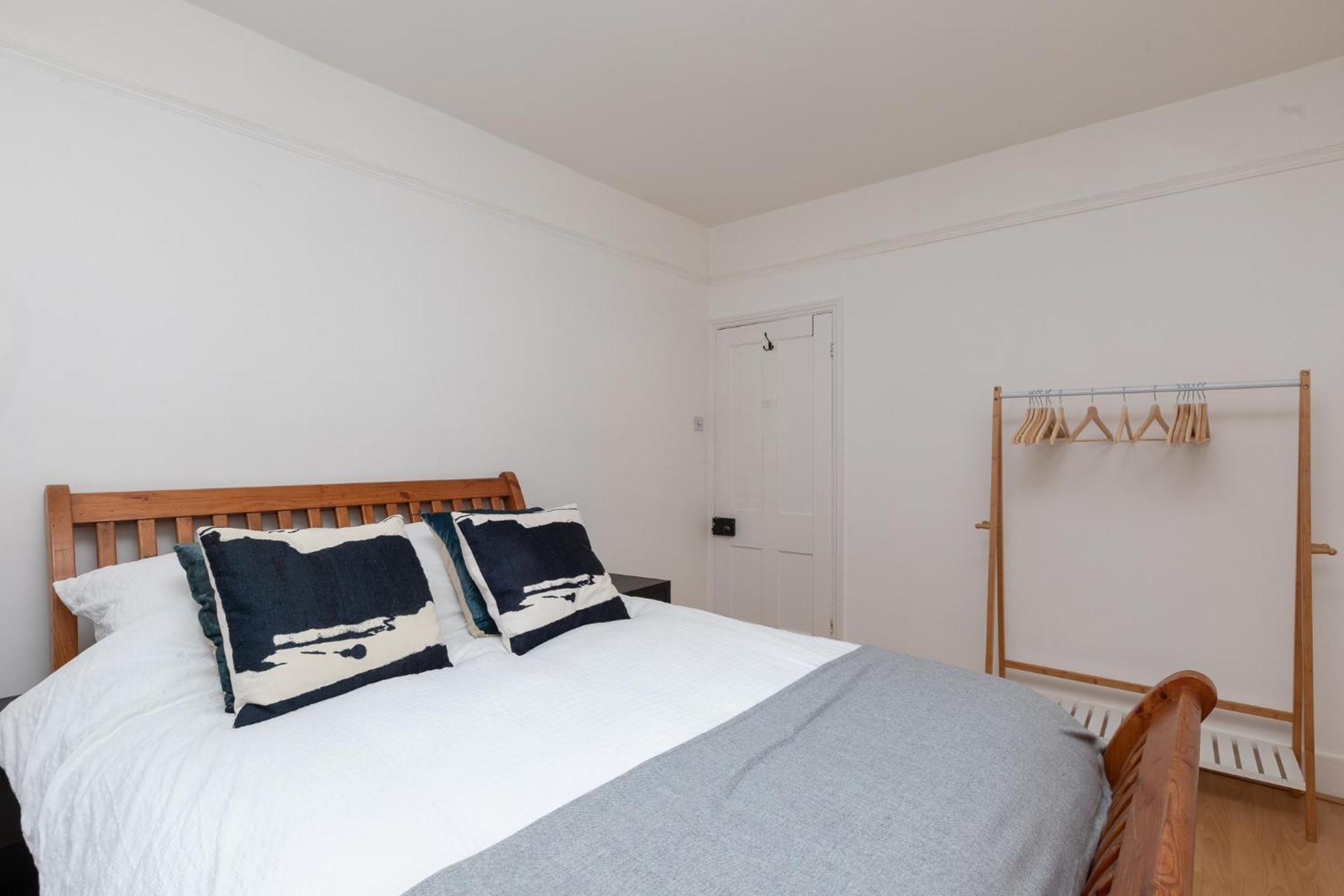 2 Bed In Sydenham, * London