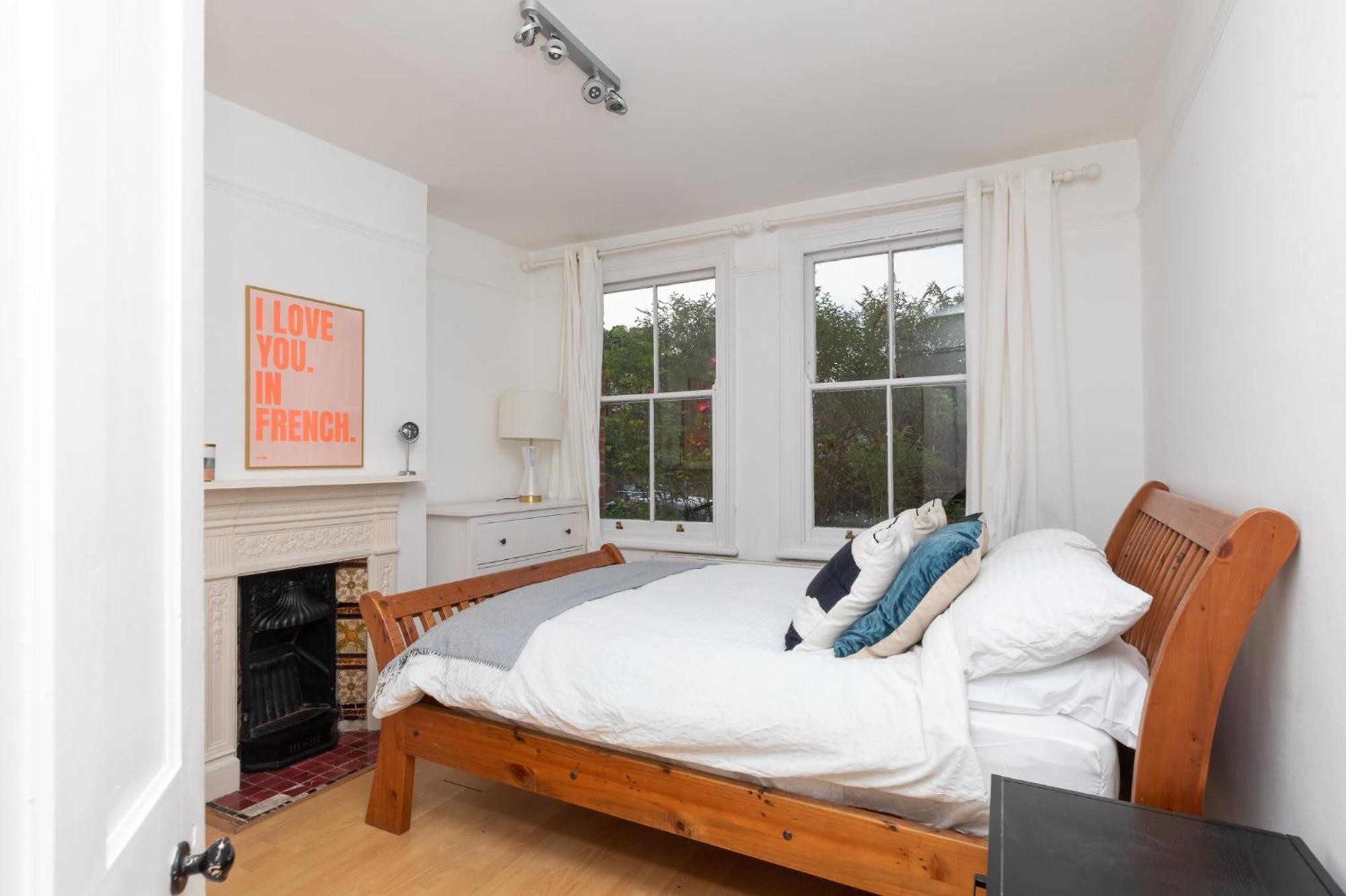 2 Bed In Sydenham, Apartment London